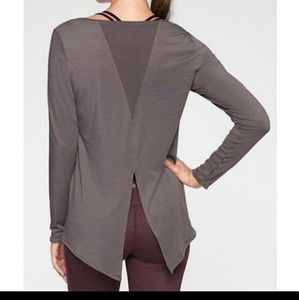 Athleta | Essense Semi-Fit Long-Sleeve Gray Top